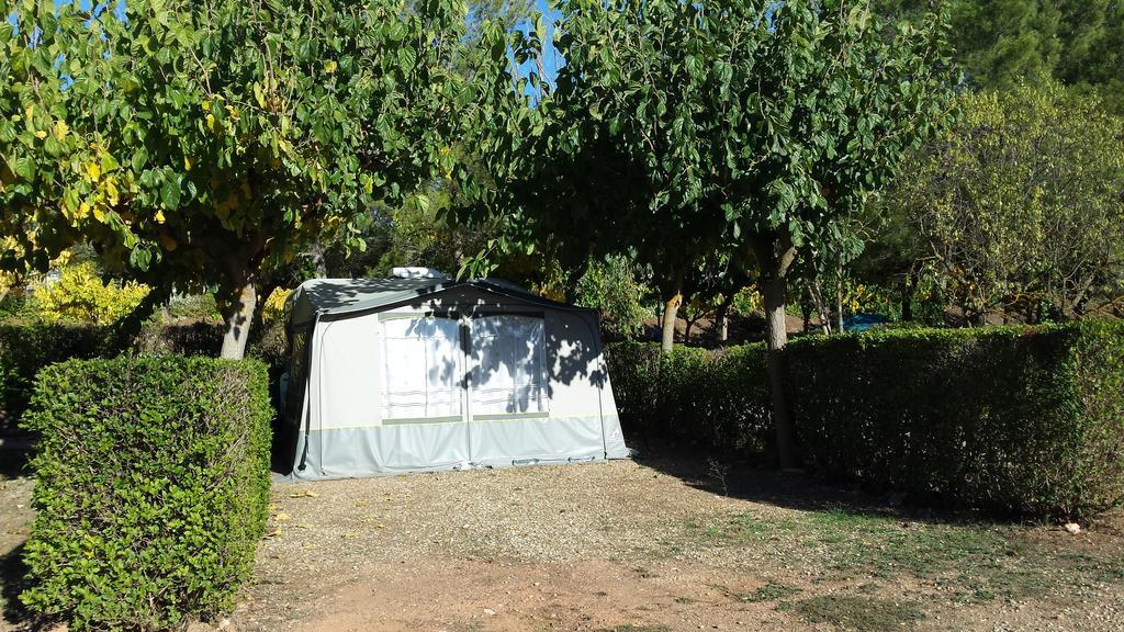 Montsant Park Camping & Bungalow Ulldemolins Exterior photo